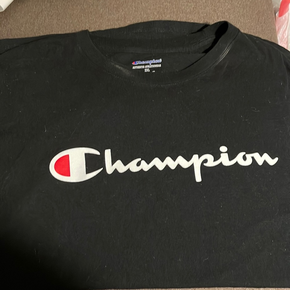 Champion t shirt